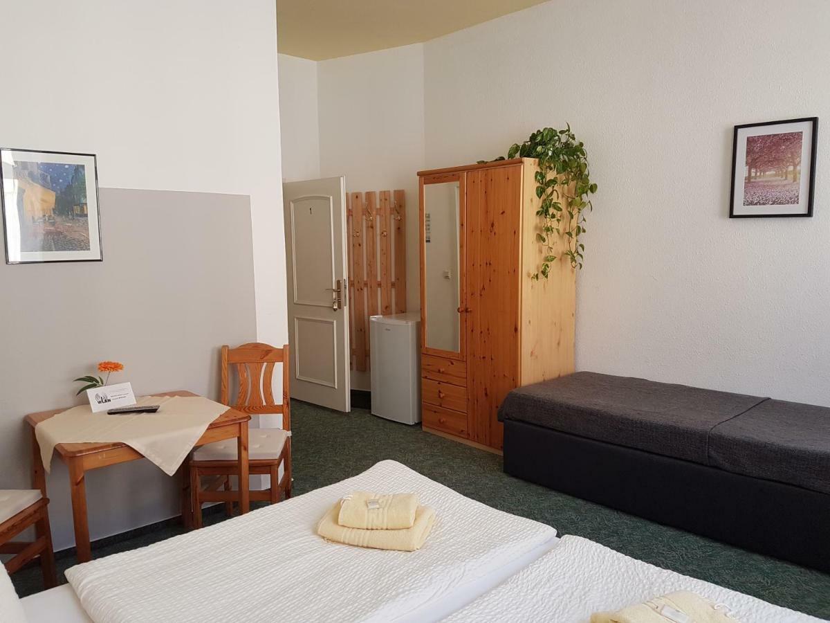 Pension Zum Birnbaum Brandenburg  Luaran gambar